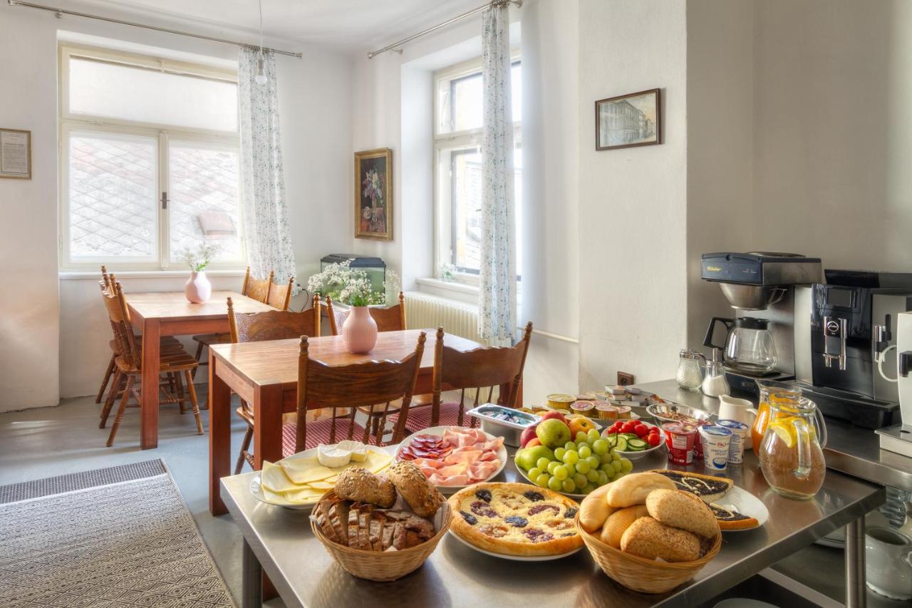 Vajgar Hotell Jindřichův Hradec Eksteriør bilde